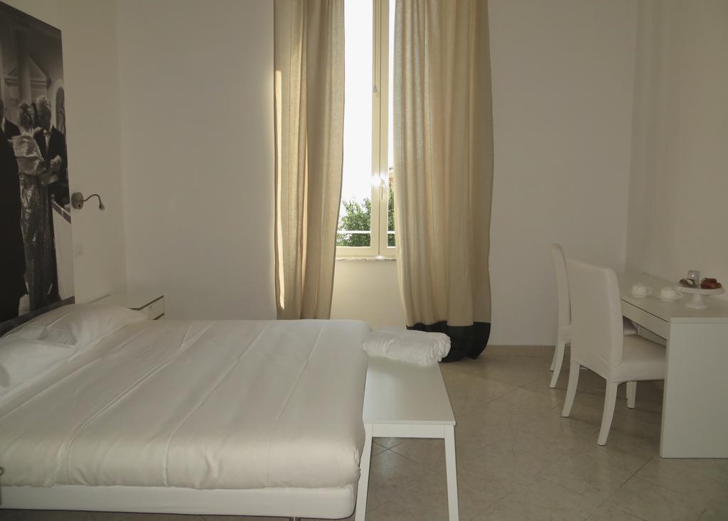 5 Rooms Affittacamere Civitavecchia Habitación foto